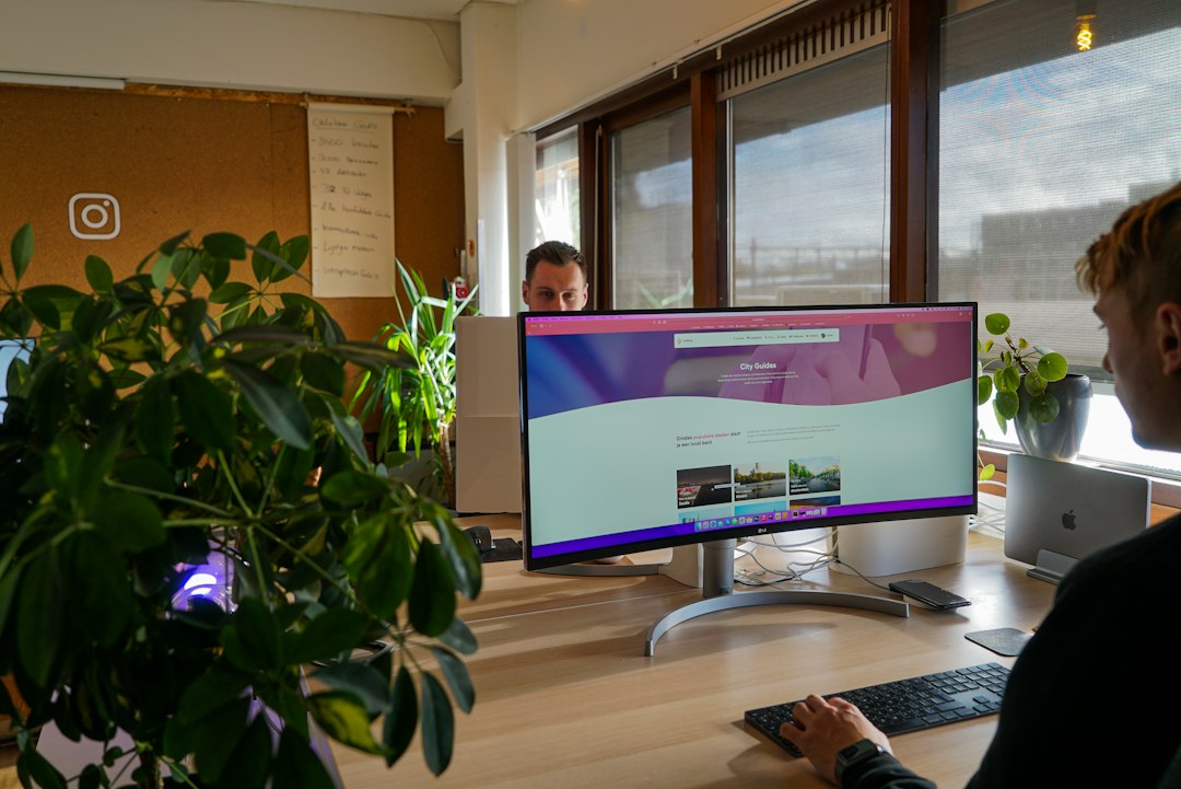 Wat zegt de Arbowet over een werkplekonderzoek?